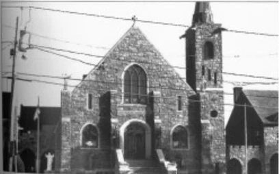 In 1935, St. Marino and St. Rocco Societies combined their funds to build La Cappella, a small wooden chapel. Ultimately, in 1937 after petitioning the Brooklyn Diocese for permission, St. Rocco’s broke ground in July for the construction of the Church of St. Rocco’s on 3rd St.